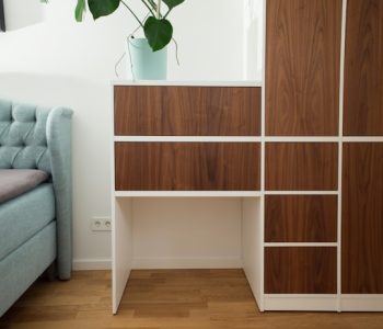 bisnis furniture custom